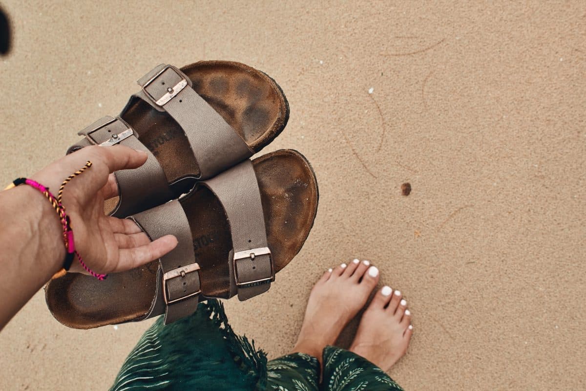 Alternativas económicas a las sandalias Birkenstock