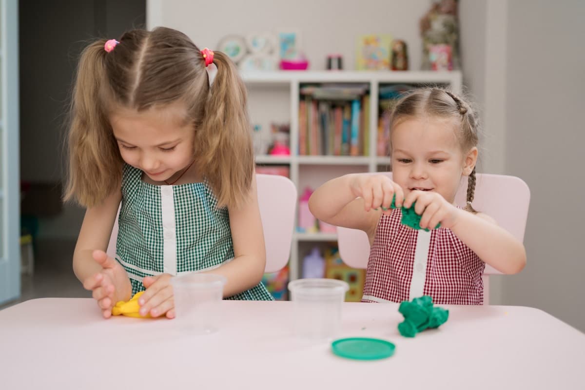 Los 5 juguetes más populares para niños este verano por menos de 40 euros